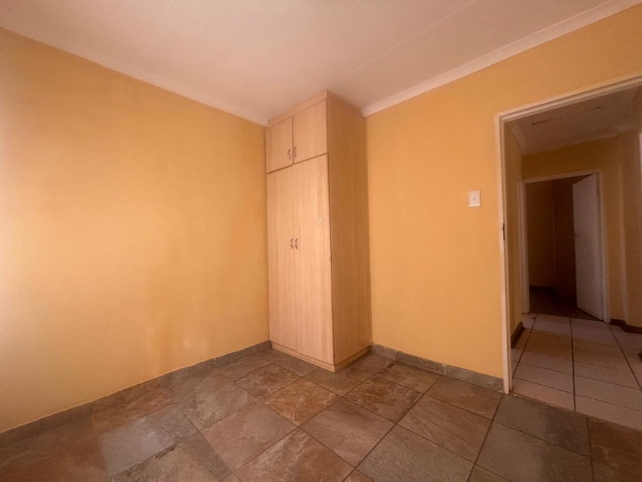 To Let 3 Bedroom Property for Rent in Vista Park Free State